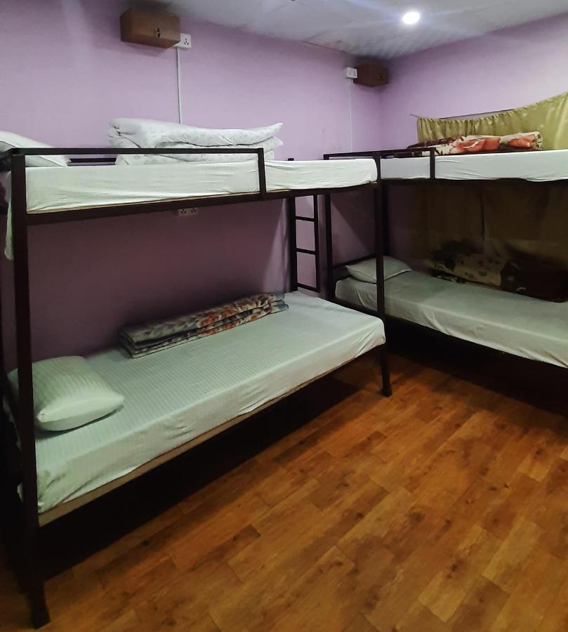 Margik Backpackers Hostel Pokhara Kültér fotó