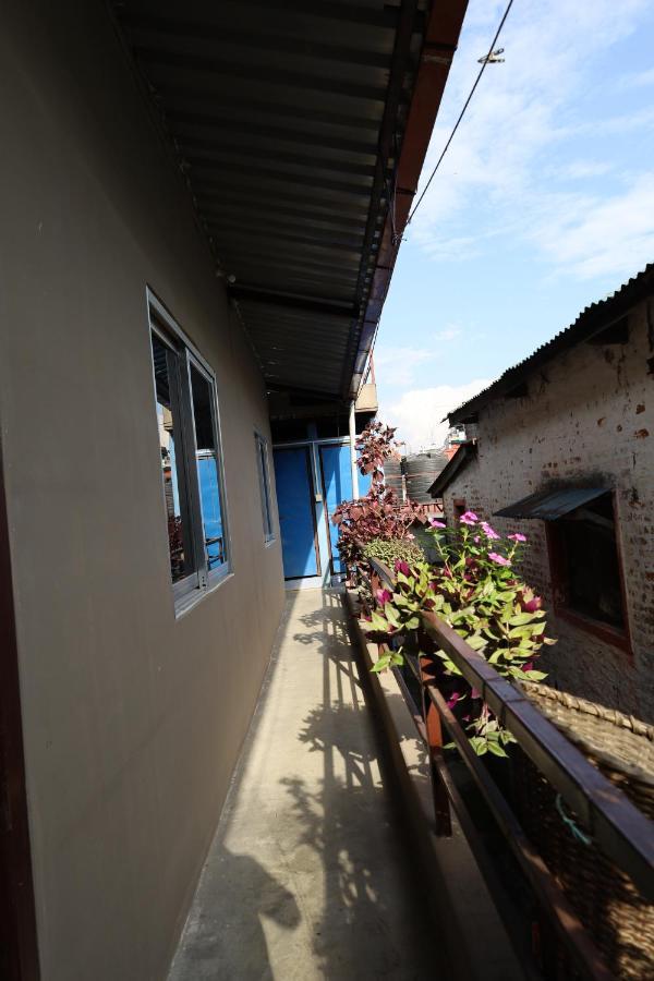 Margik Backpackers Hostel Pokhara Kültér fotó