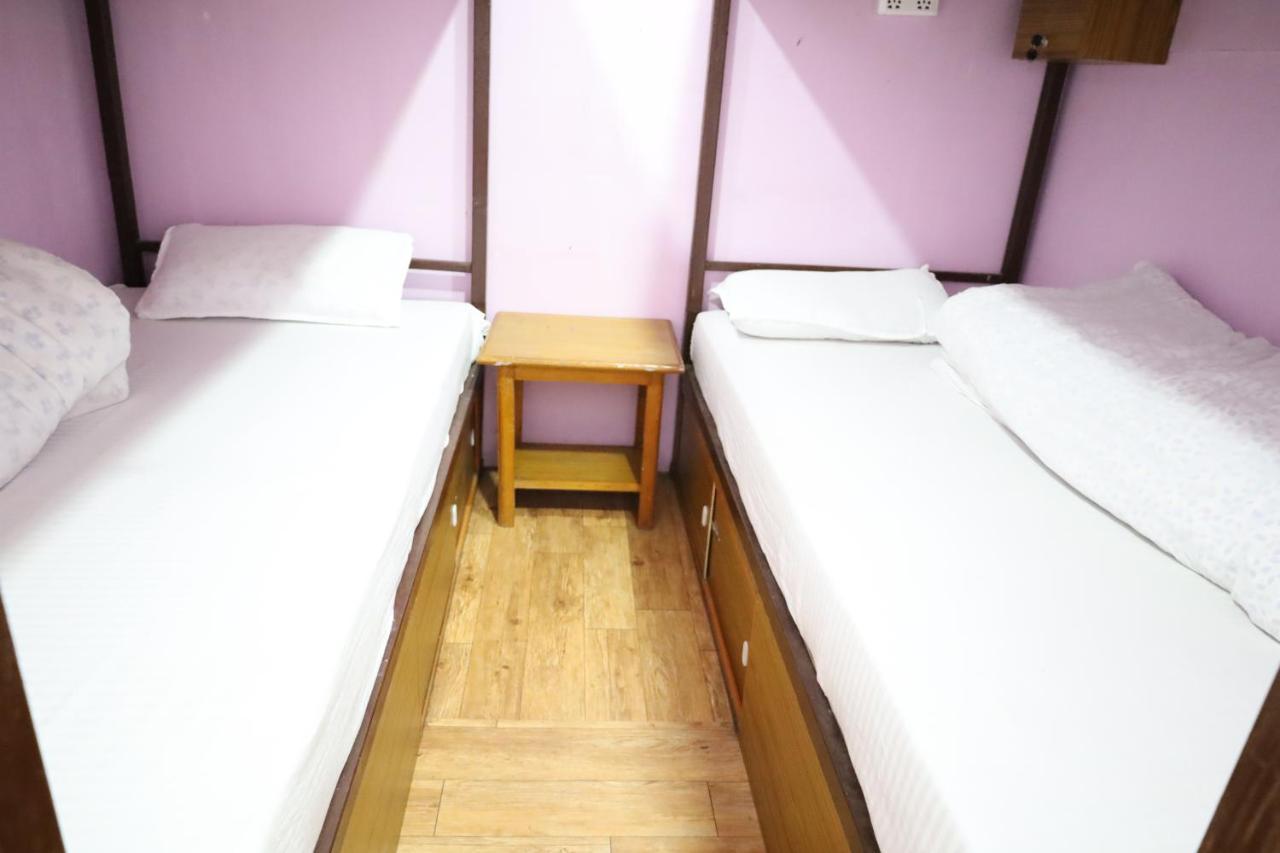 Margik Backpackers Hostel Pokhara Kültér fotó