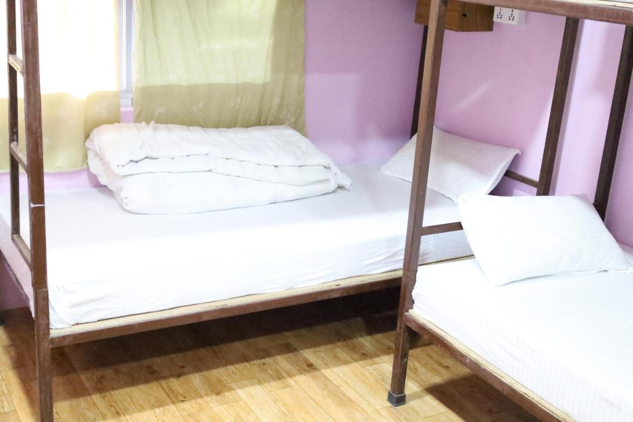 Margik Backpackers Hostel Pokhara Kültér fotó